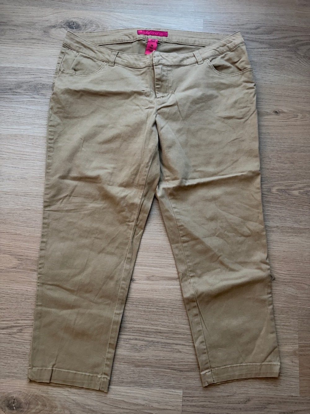 Pure Energy Khaki Cropped Straight Leg Size 14